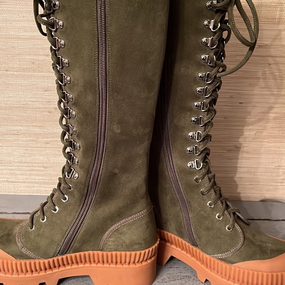 - Jeffrey Campbell Tough Lug Sole Platform Lace Up Tall - Picture 4 of 9